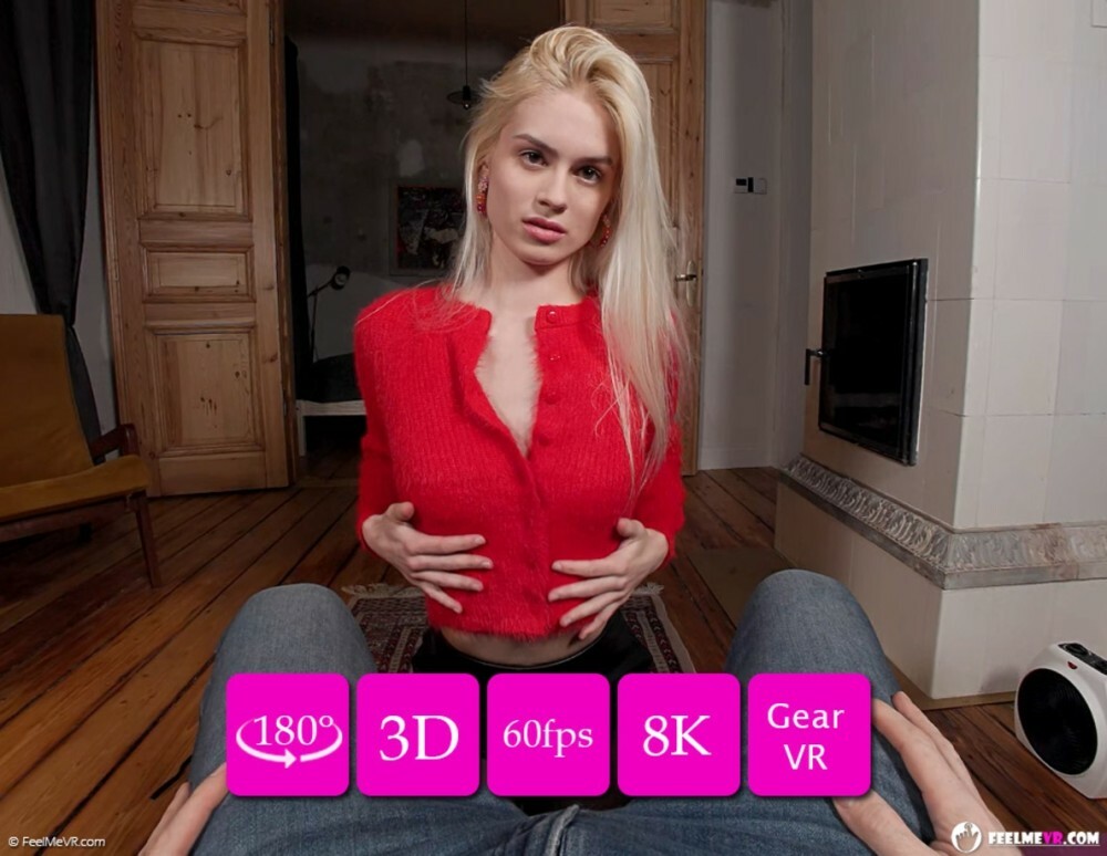 Amelia Romantic Striptease