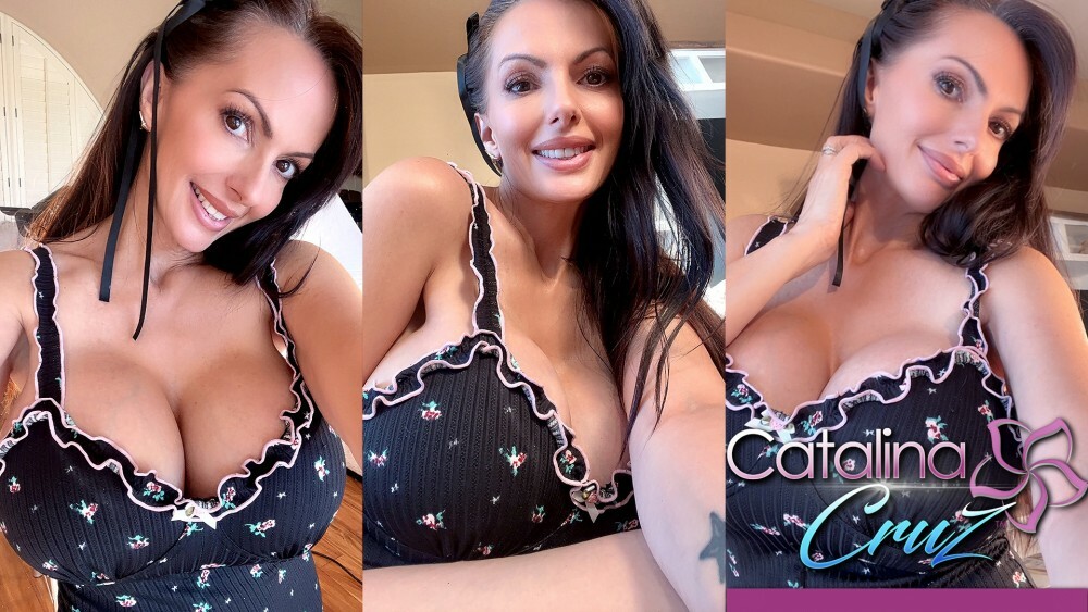 CATALINA CRUZ - Breakfast with Catalina 5K VR