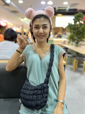 Petite Nurse Momay: Quick Mall Encounter VR - Image 4