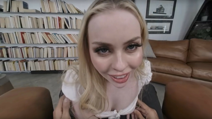 Haley Spades in Intense Up Close VR Action - Image 2