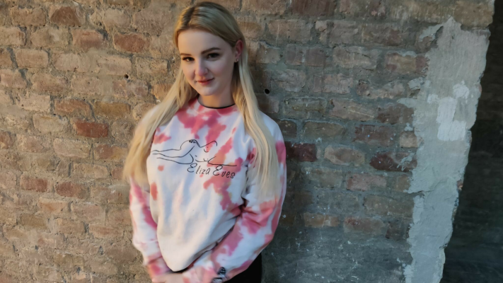 Part 1 - Big Booty American Porn Star Keeps Fucking After Monster Cock Cums - Image 4