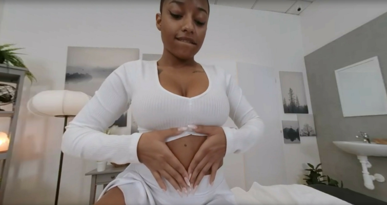 Vicky Menage Sensual VR Massage Bliss - Image 2