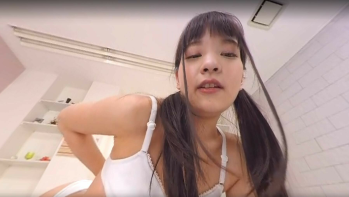 Mikako Abe Intense Creampie VR Action - Image 5