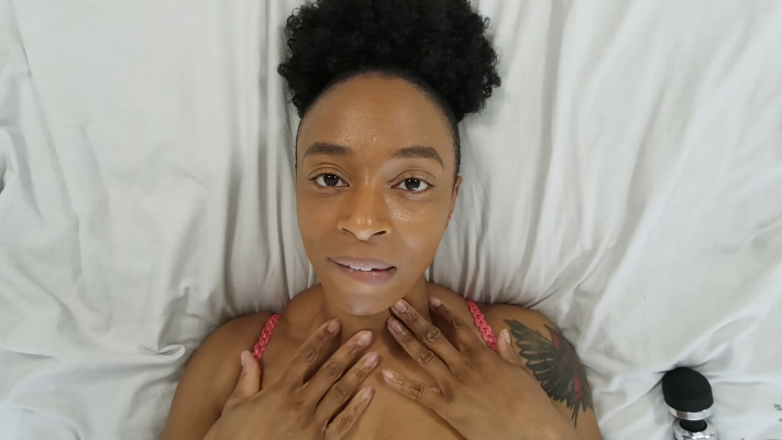 Lola Marie Climax: Intense Solo in 4K - Image 4