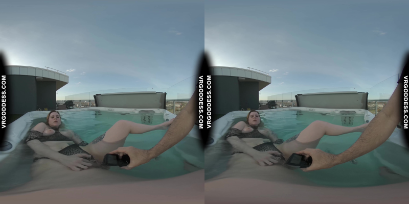 Hot Babe Melonie Rooftop Jacuzzi Dildo Masturbation - Image 9