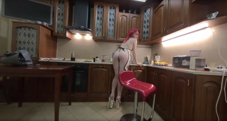 Bela's Sensual Solo Tease in Stunning 4K VR - Image 2