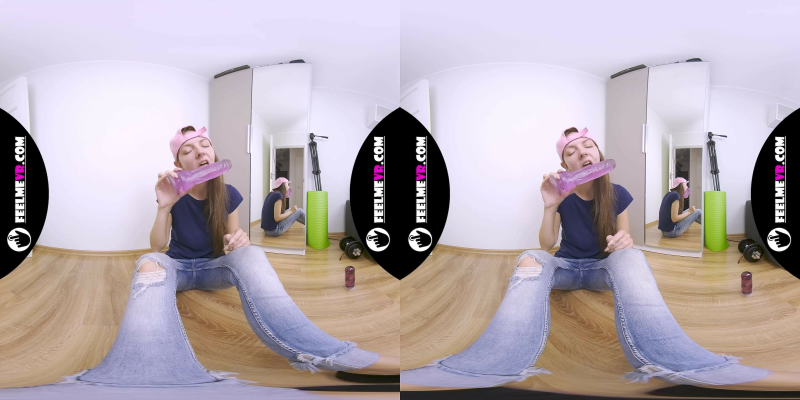 180vr Rebeka Ruby Masturbates With A Big Pink Brutal Dildo - Image 1