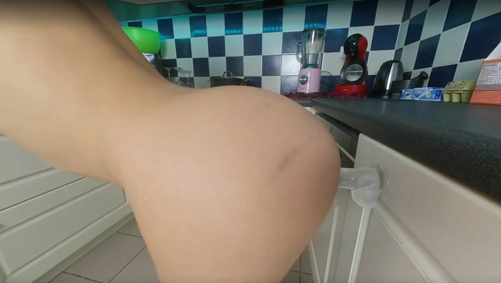 Playing In the Kitchen - Image 6