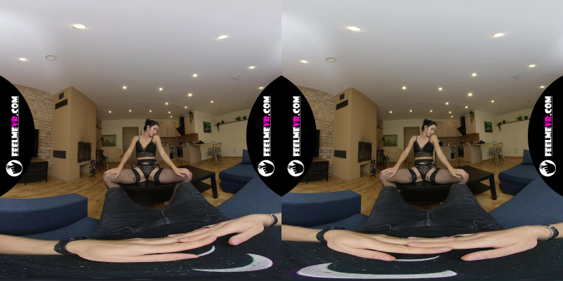 Rosalina Sexy VR Striptease in Stunning 3D - Image 1